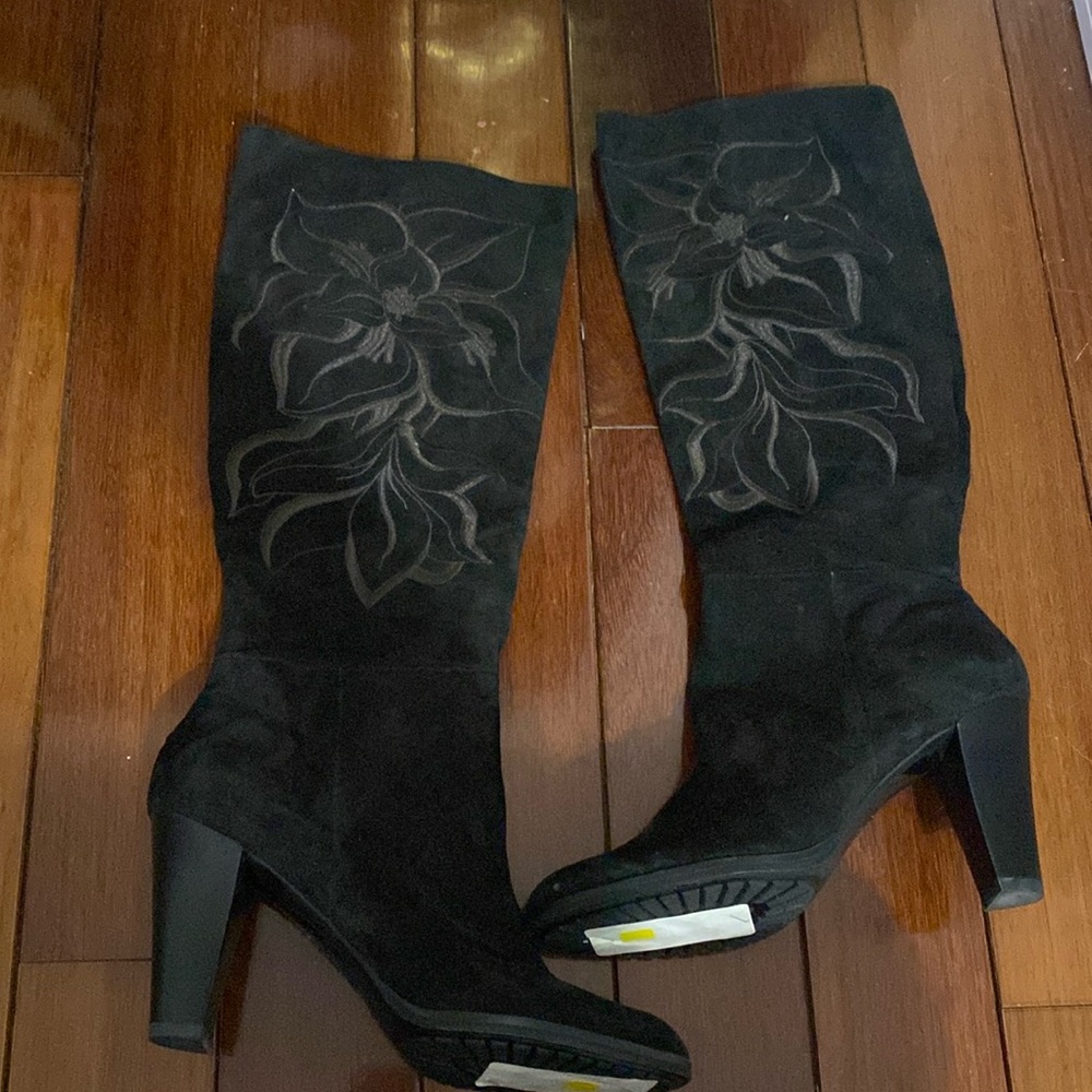 Isola Ankle Boots